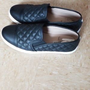 Steve Madden slip on